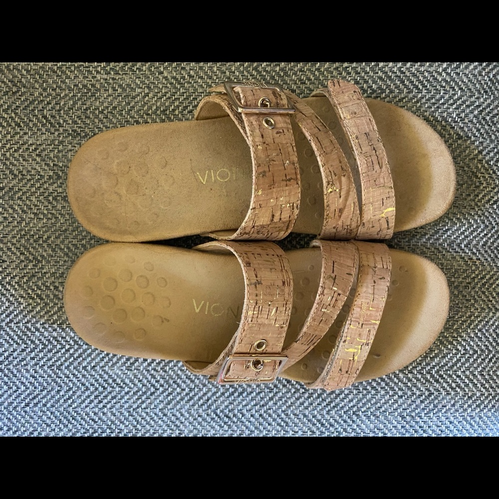 Vionic Skylar Sandals